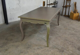 Table Emily design shabby chic style Louis XV