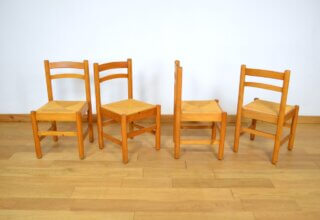 4 Chaises en Sapin Vintage 1980
