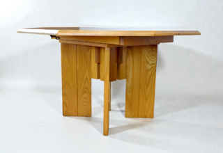 Table de Repas Octogonale en Orme de La Maison Regain 1980