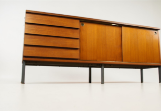 Enfilade en Teck de Louis Paolozzi Édition Monopoly 1960