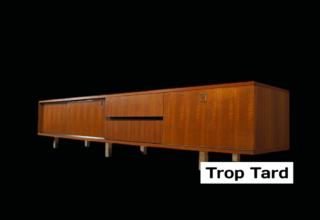 Enfilade Basse en Teck de Louis Paolozzi Édition Monopoly Vintage 1960