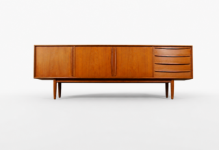 Enfilade Danoise en Teck de Svend Aage Madsen Edition Falster Mobelfabrik 1960